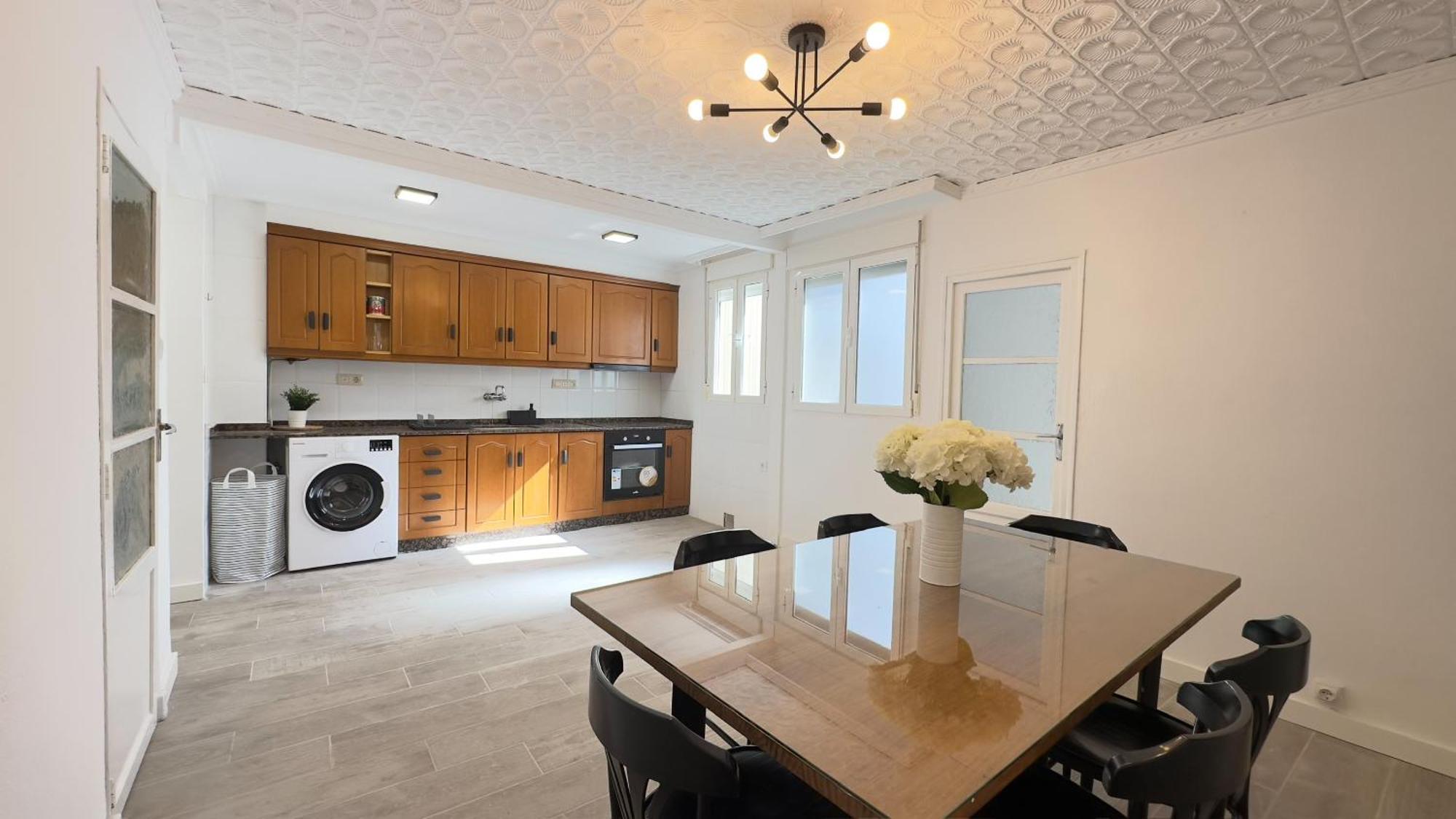 Apartamentos Vernia Ontinyent Exteriör bild